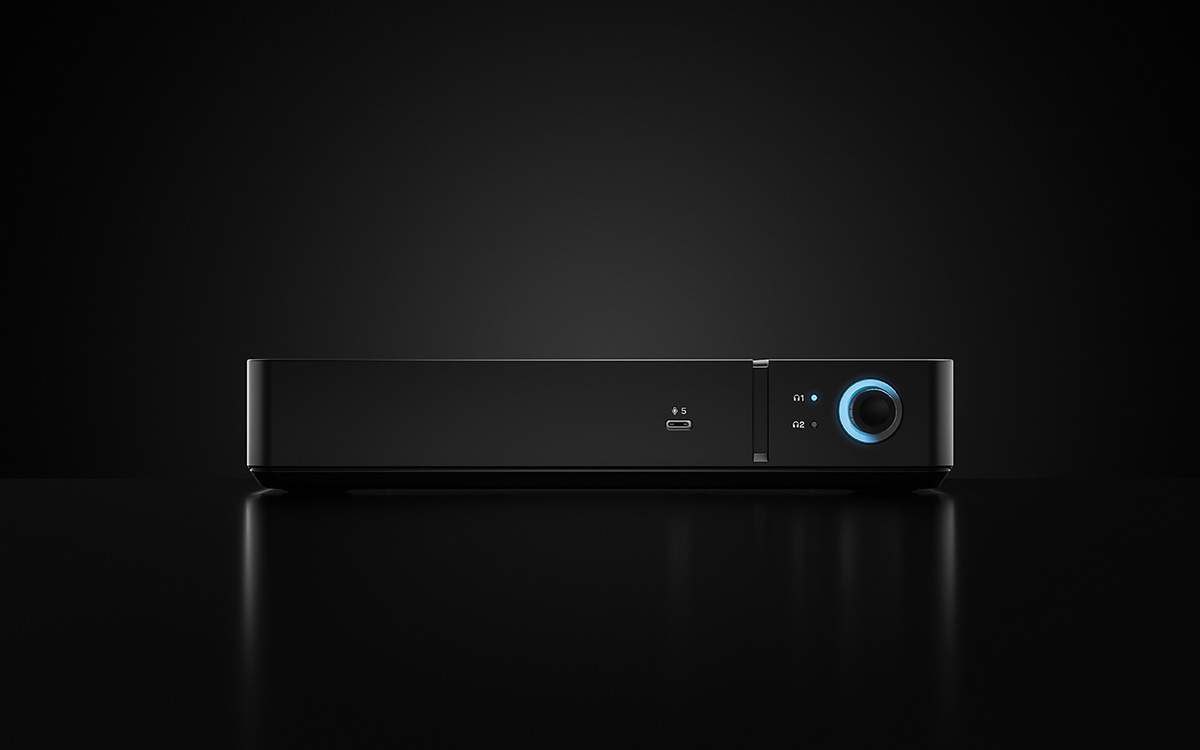 Передняя панель RODECaster Video Core с регулятором громкости и разъемами для наушников