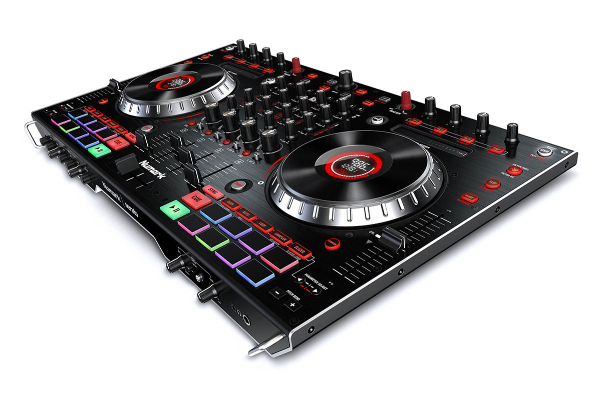 Numark NS6II
