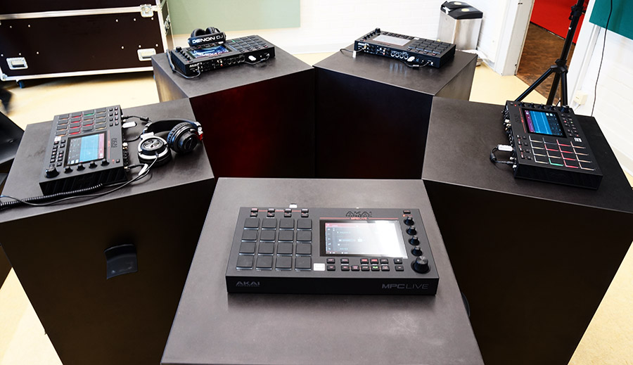Stand Alone решения Akai Pro