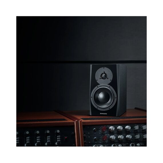Dynaudio LYD 7 Black/Black Студийный монитор